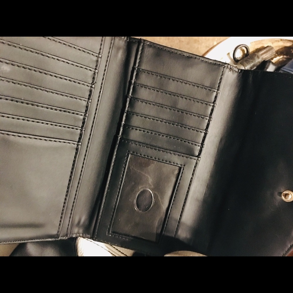 Wallet - Picture 3 of 3